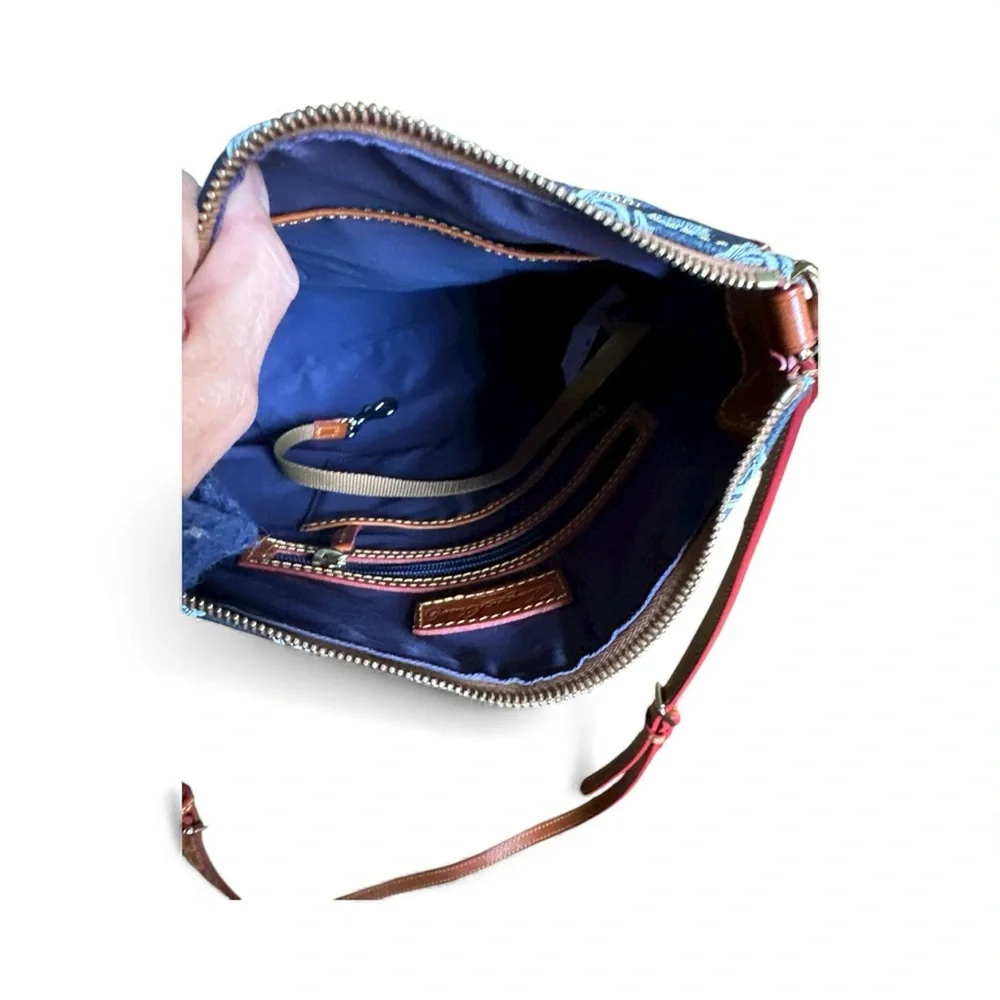Dooney & Bourke Tampa Bay Rays MLB Crossbody Bag NWOT - Picture 7 of 10